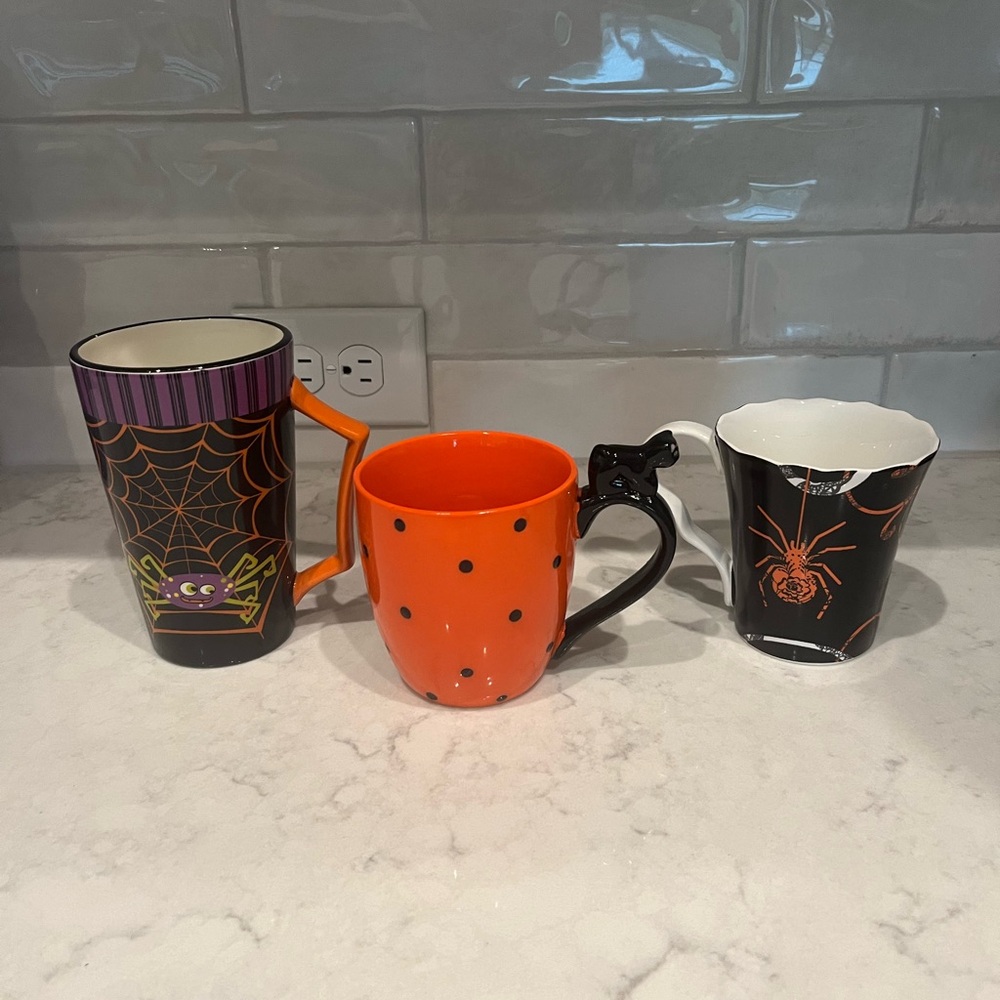 Halloween Themed Mug Set - Orange and Black